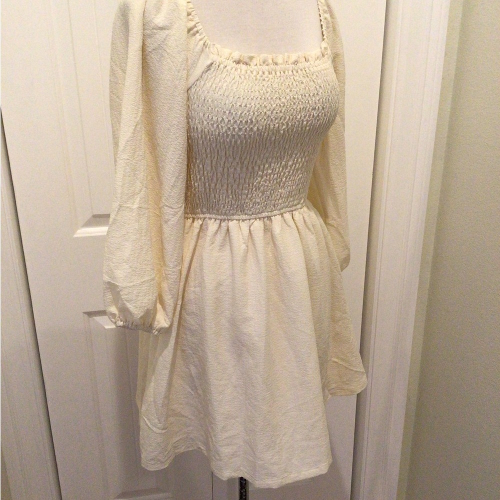 Sweet Lemons Elegant Cream Smocked Dress Size S - Picture 3 of 5
